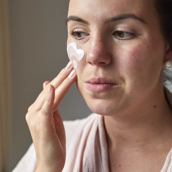 natürliche Gesicht Feuchtigkeitspflege schweiz saubere kosmetic